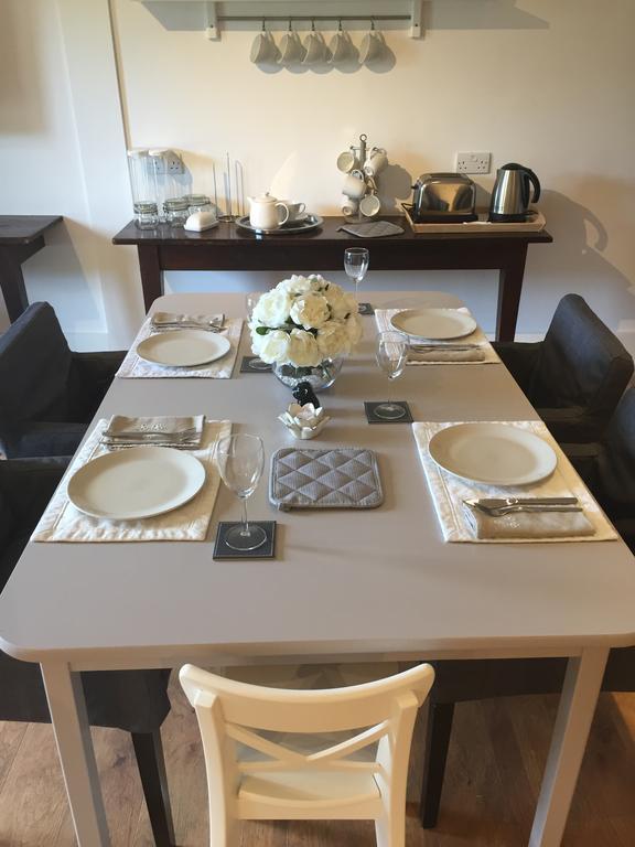 Willow Court Farm The Lodge & Petting Farm, 8 Mins From Legoland & Windsor, 15 Mins From Lapland Uk Eksteriør billede